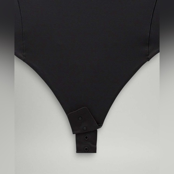 🆕🖤 Lululemon Wundermost Ultra-Soft Nulu High-Neck Sleeveless Bodysuit - Black - Picture 4 of 9